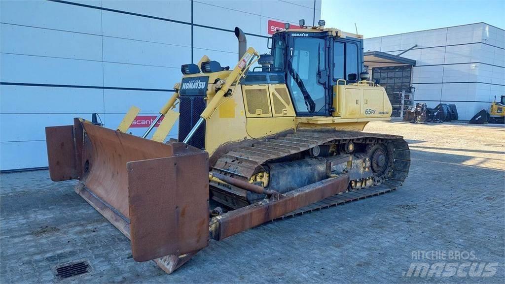 Komatsu D65PX-18 Paletli dozerler