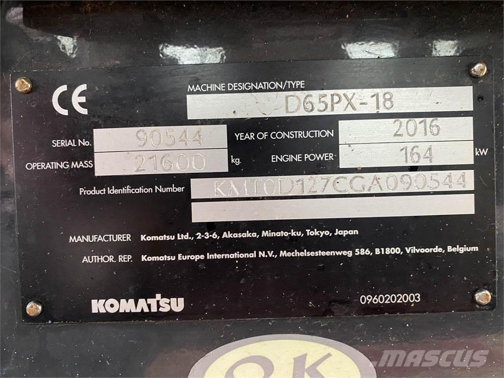 Komatsu D65PX-18 Paletli dozerler