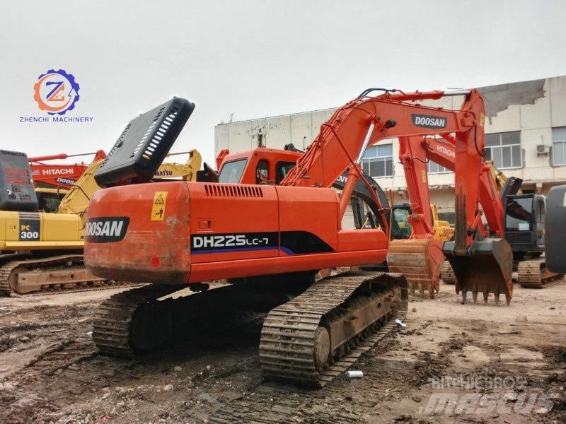 Doosan DH 225 LC-7 Paletli ekskavatörler