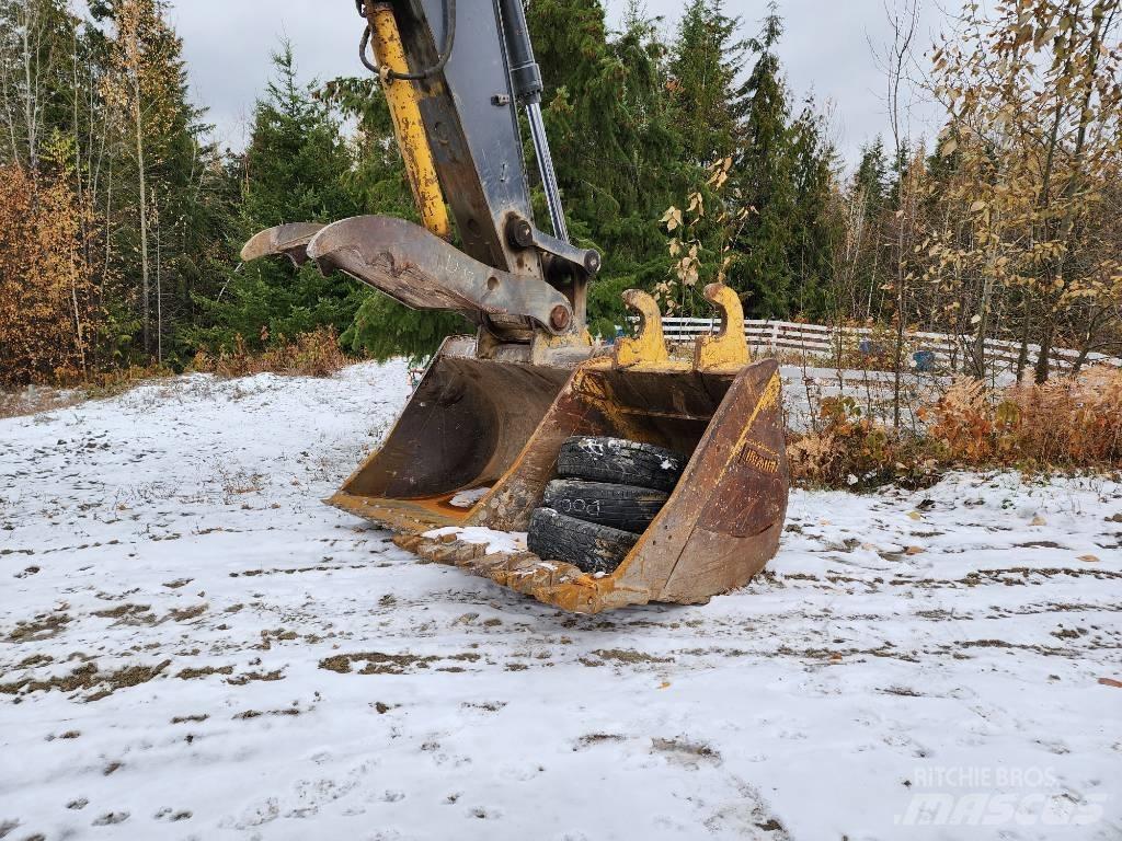 John Deere 350 G LC Paletli ekskavatörler