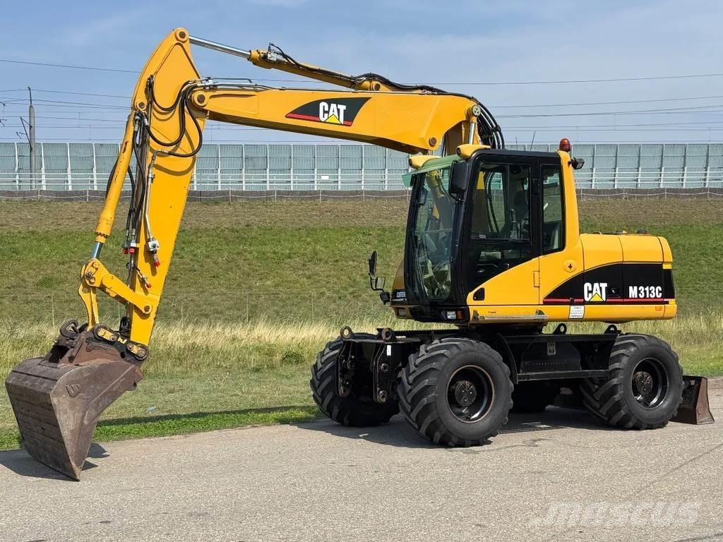 CAT M313C Lastik tekerli ekskavatörler