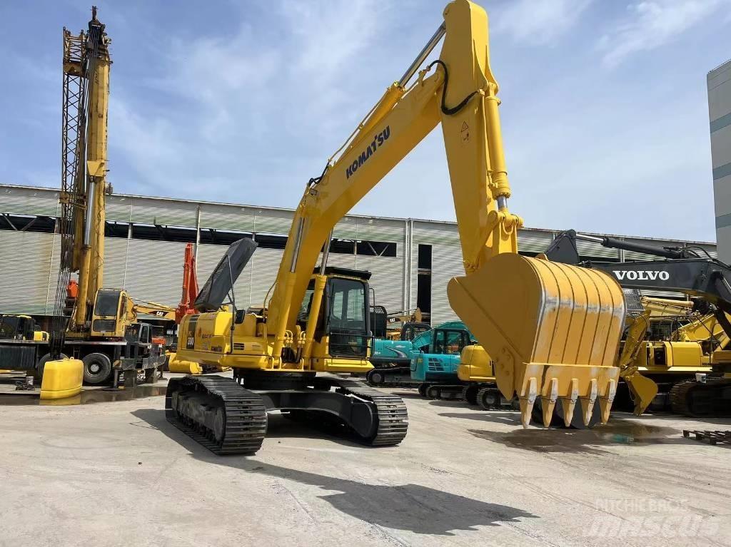 Komatsu PC 300 Paletli ekskavatörler