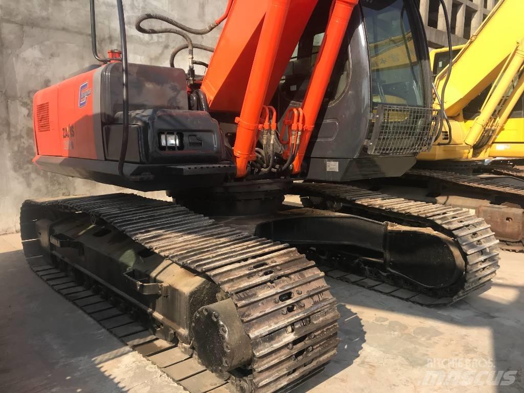 Hitachi ZX 200-6 Paletli ekskavatörler