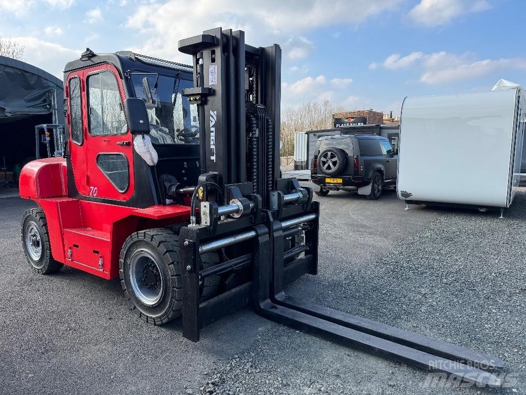 YangFT 7 CPCD TON Dizel forkliftler