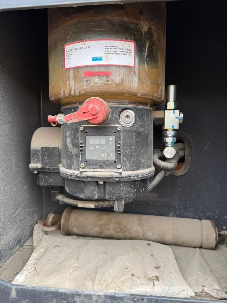 Sandvik QJ 241 Gezer kırıcılar