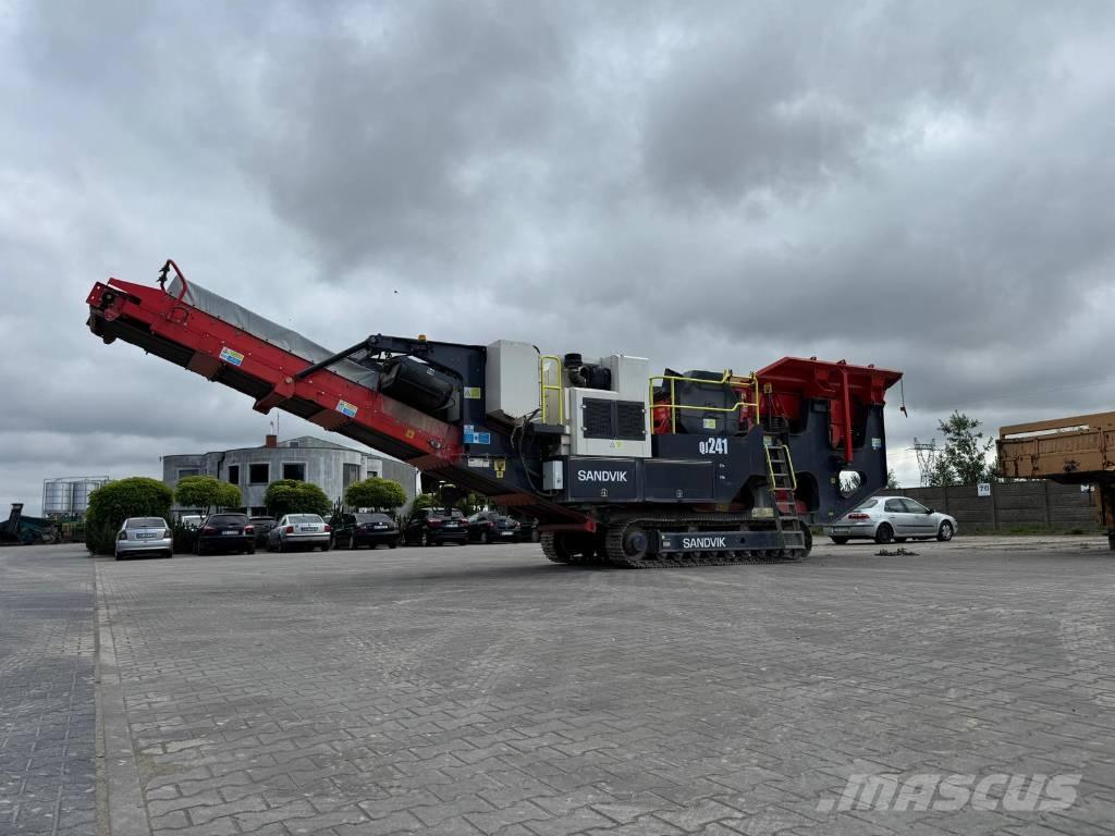 Sandvik QJ 241 Gezer kırıcılar