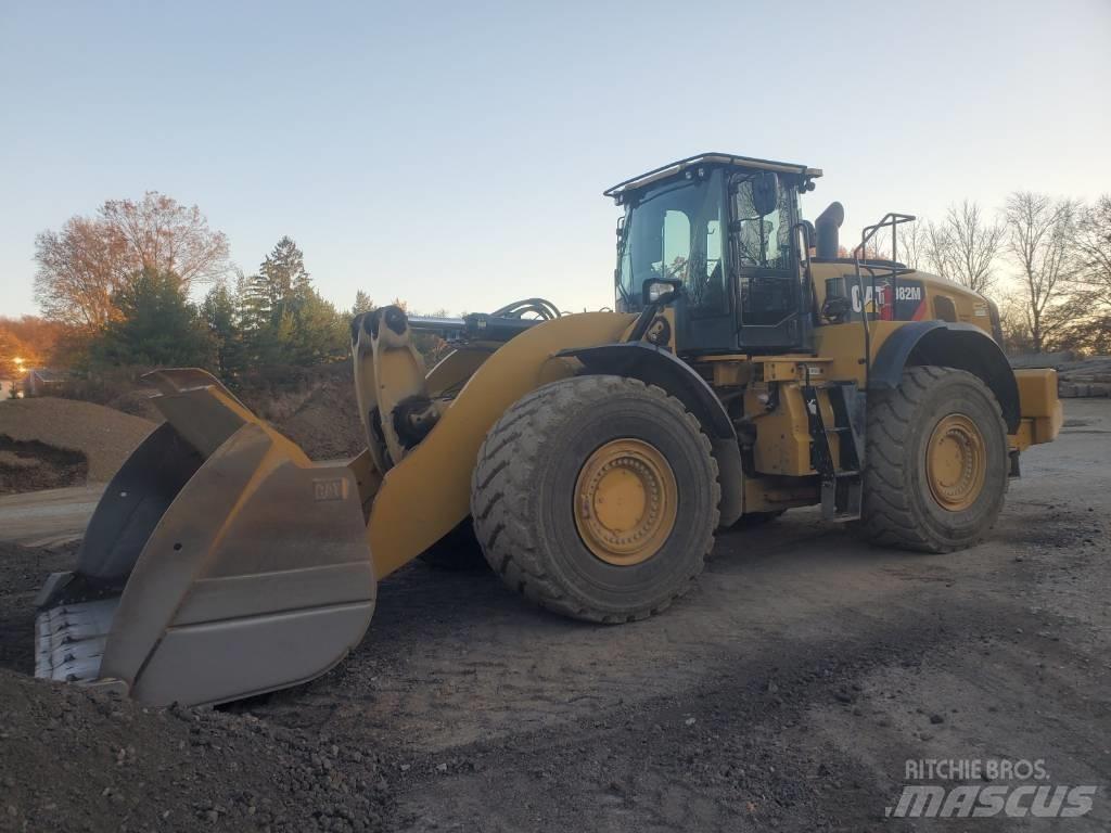 CAT 982 M Tekerlekli yükleyiciler