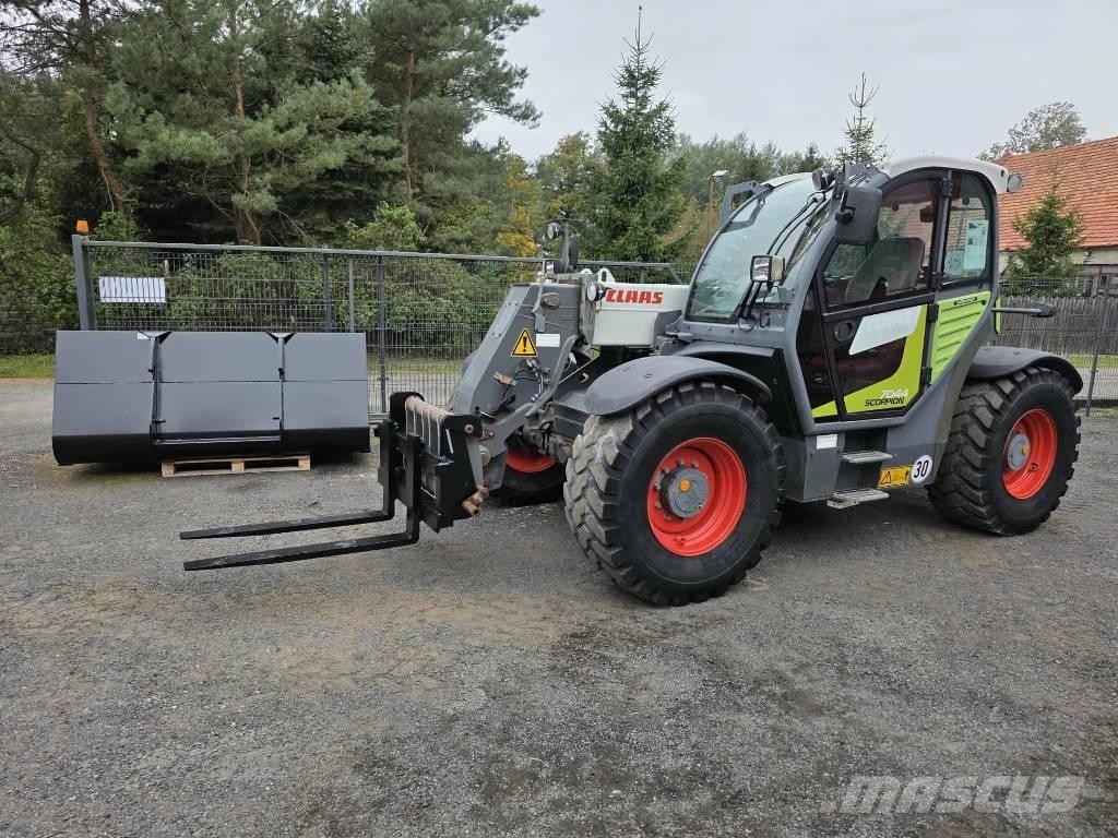 CLAAS Scorpion 7044 Tarimsal teleskopik yükleyiciler