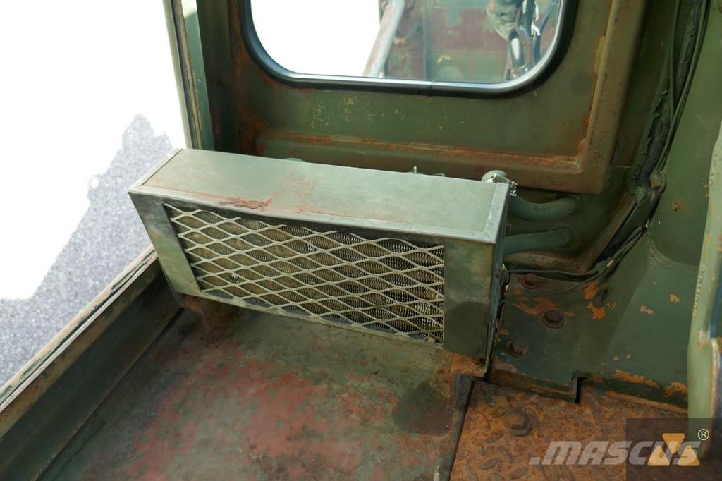 CAT D7G Ex-army Paletli dozerler