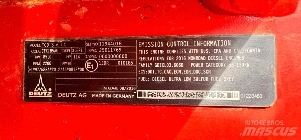 Takeuchi TB 295 Lastik tekerli ekskavatörler