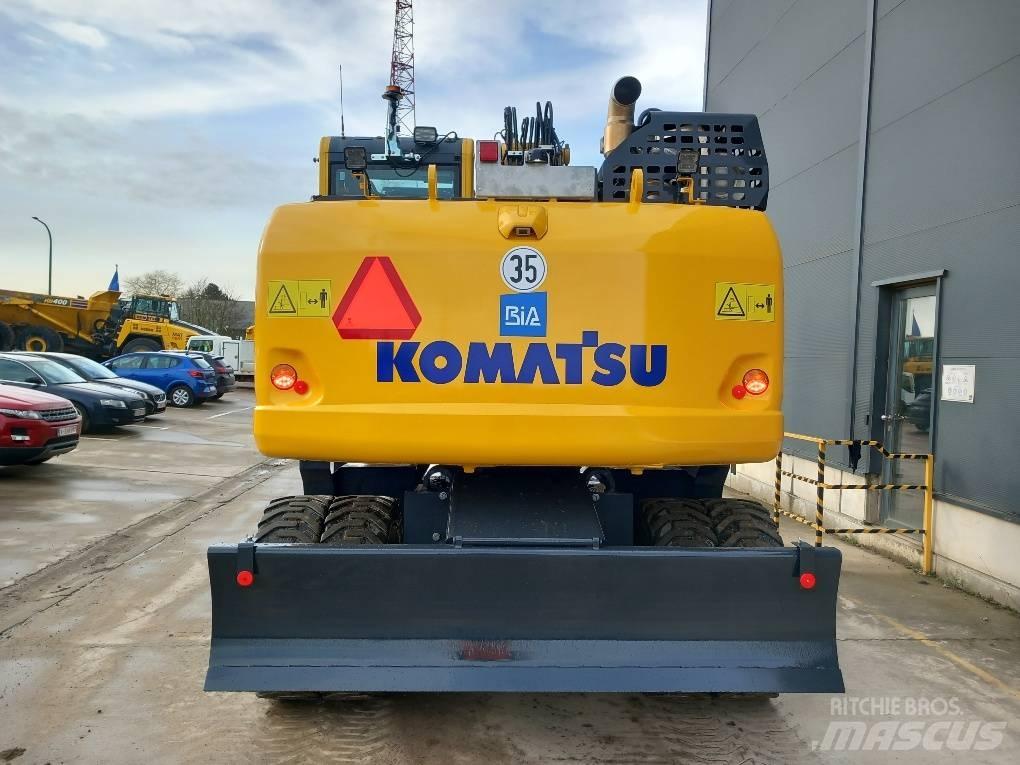 Komatsu PW160-11E0 Lastik tekerli ekskavatörler