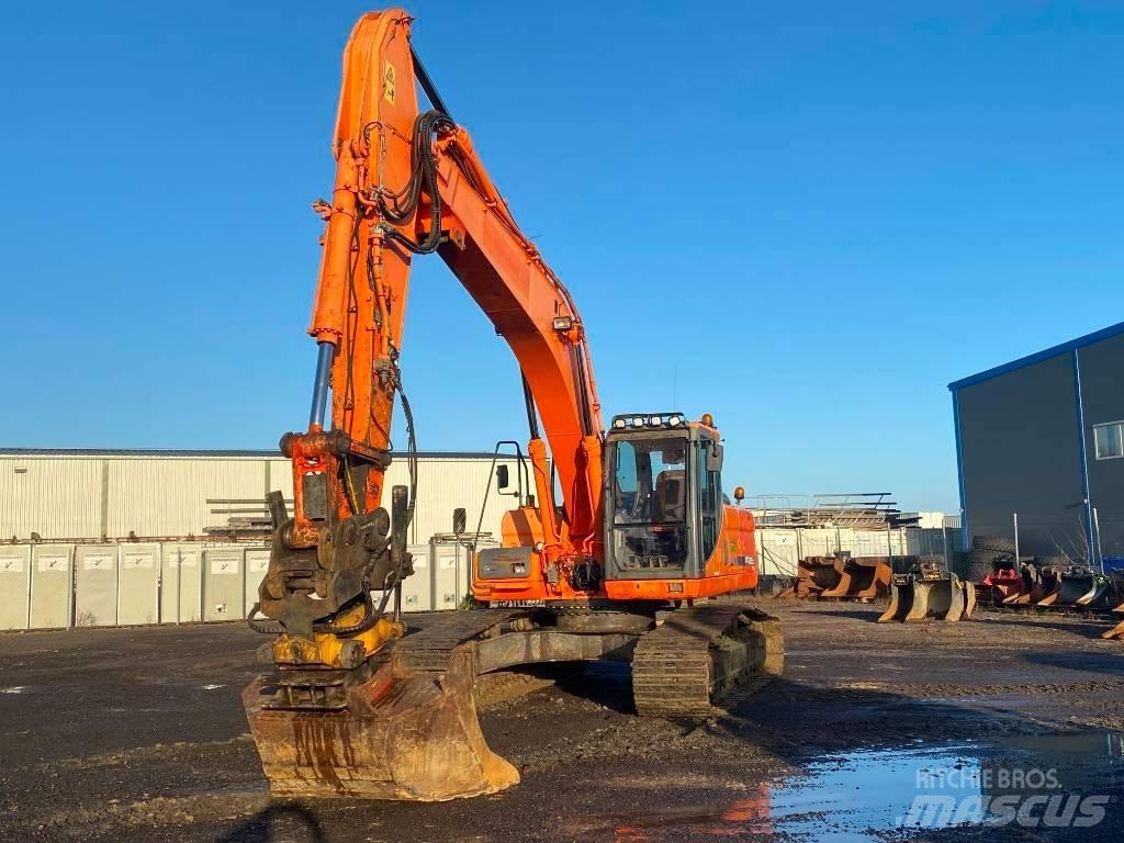 Doosan DX 255 LC Paletli ekskavatörler