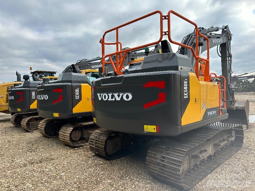 Volvo EC 140 EL Paletli ekskavatörler
