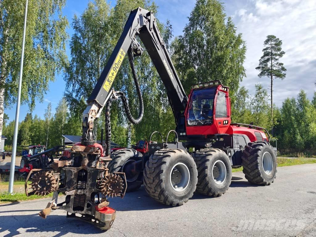 Komatsu 951 Biçerdöverler