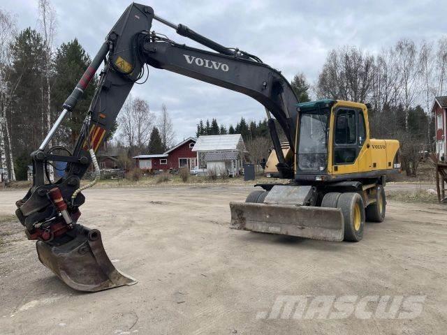 Volvo EW 180 B Lastik tekerli ekskavatörler