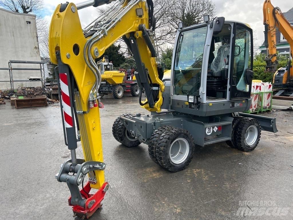 Wacker Neuson EW65 Lastik tekerli ekskavatörler