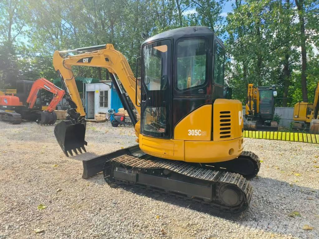 CAT 305 CR Mini ekskavatörler, 7 tona dek