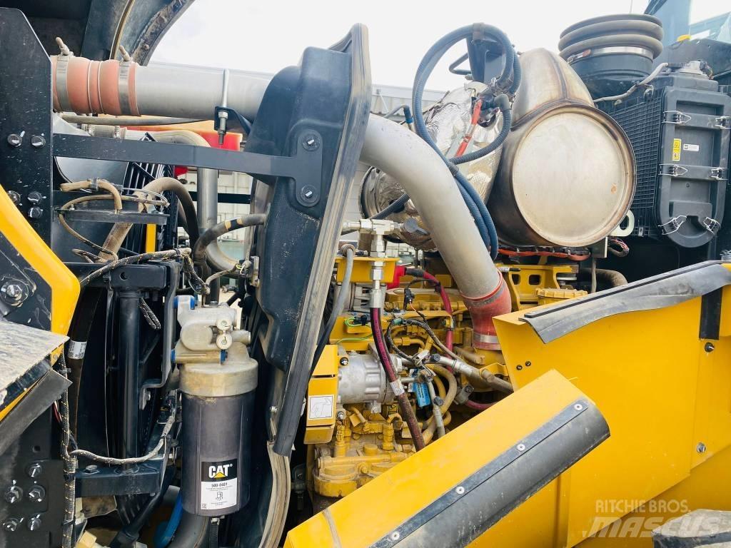 CAT 972 Tekerlekli yükleyiciler