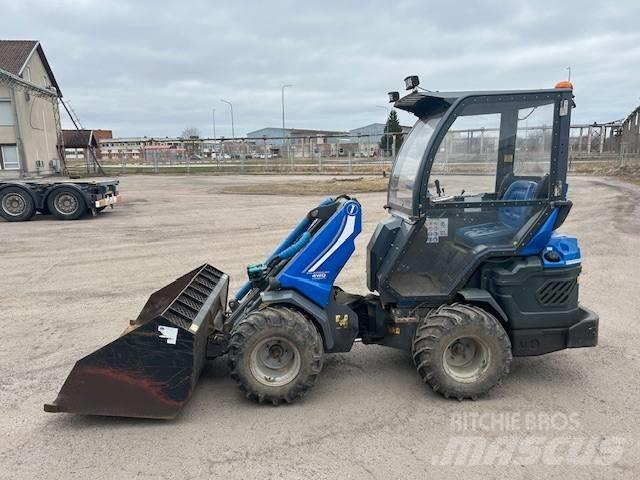Multione 8.4 S Skid steer loderler