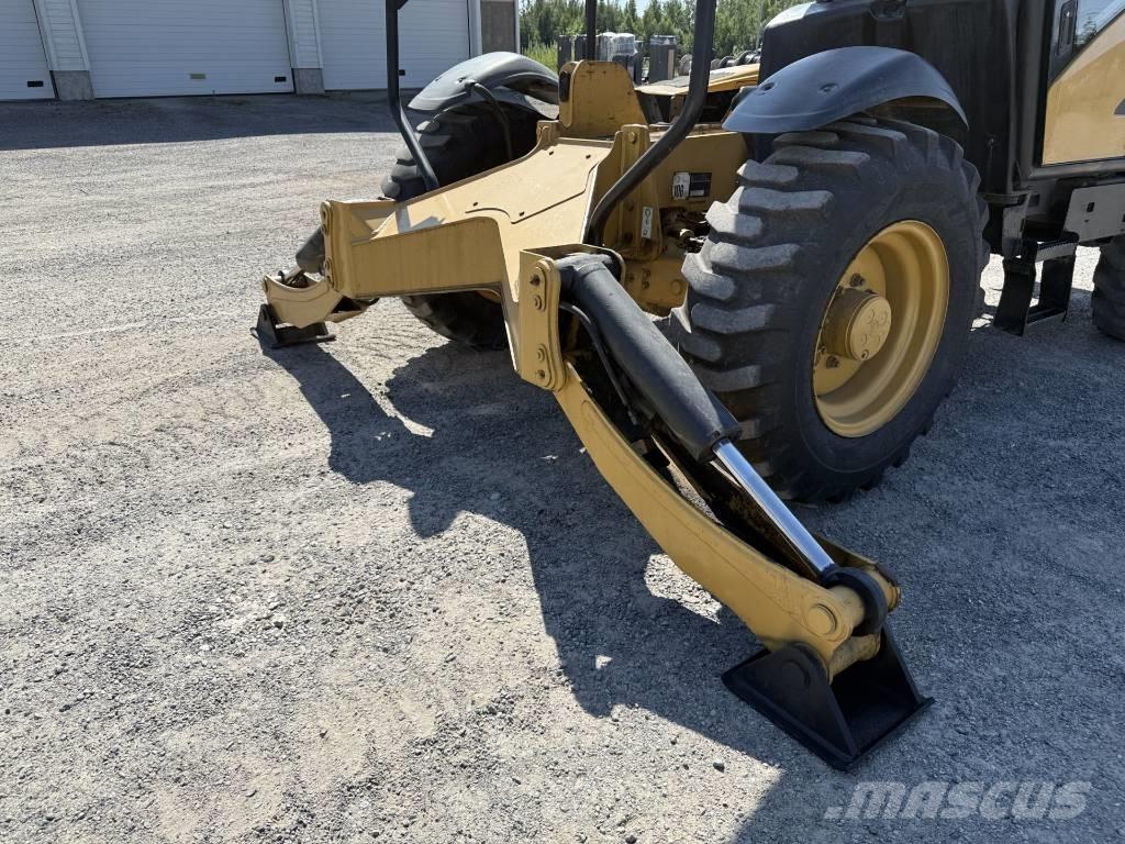 CAT 360 B Teleskopik yükleyiciler