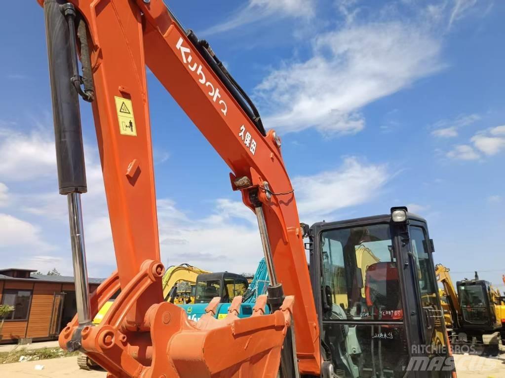 Kubota KX 163 Paletli ekskavatörler