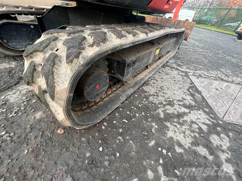 Kubota U 27-4 Paletli ekskavatörler
