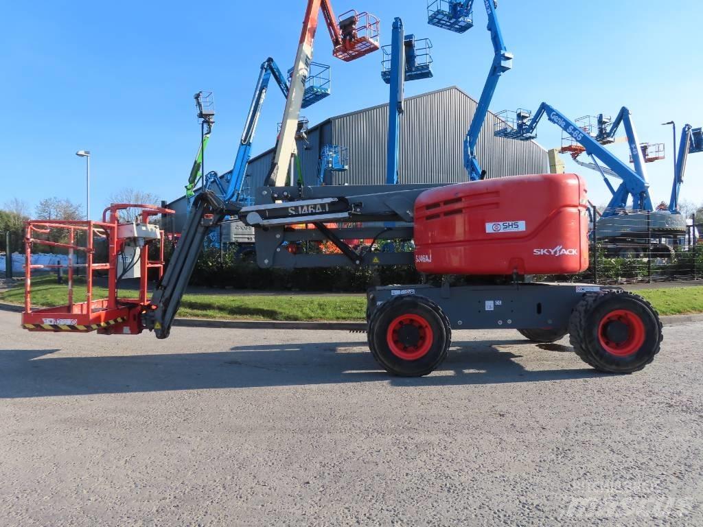 SkyJack SJ 46 AJ Körüklü personel platformları
