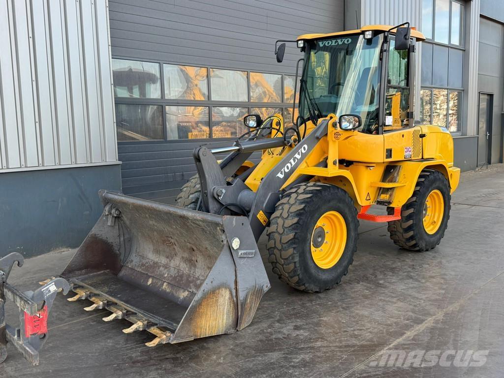 Volvo L30G Tekerlekli yükleyiciler