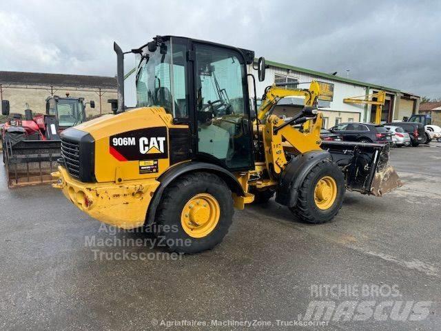 CAT 906 Tekerlekli yükleyiciler
