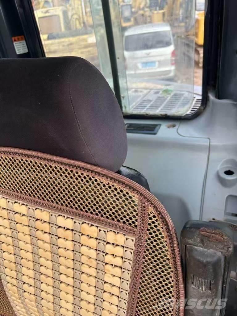 Komatsu PC 128 US Paletli ekskavatörler