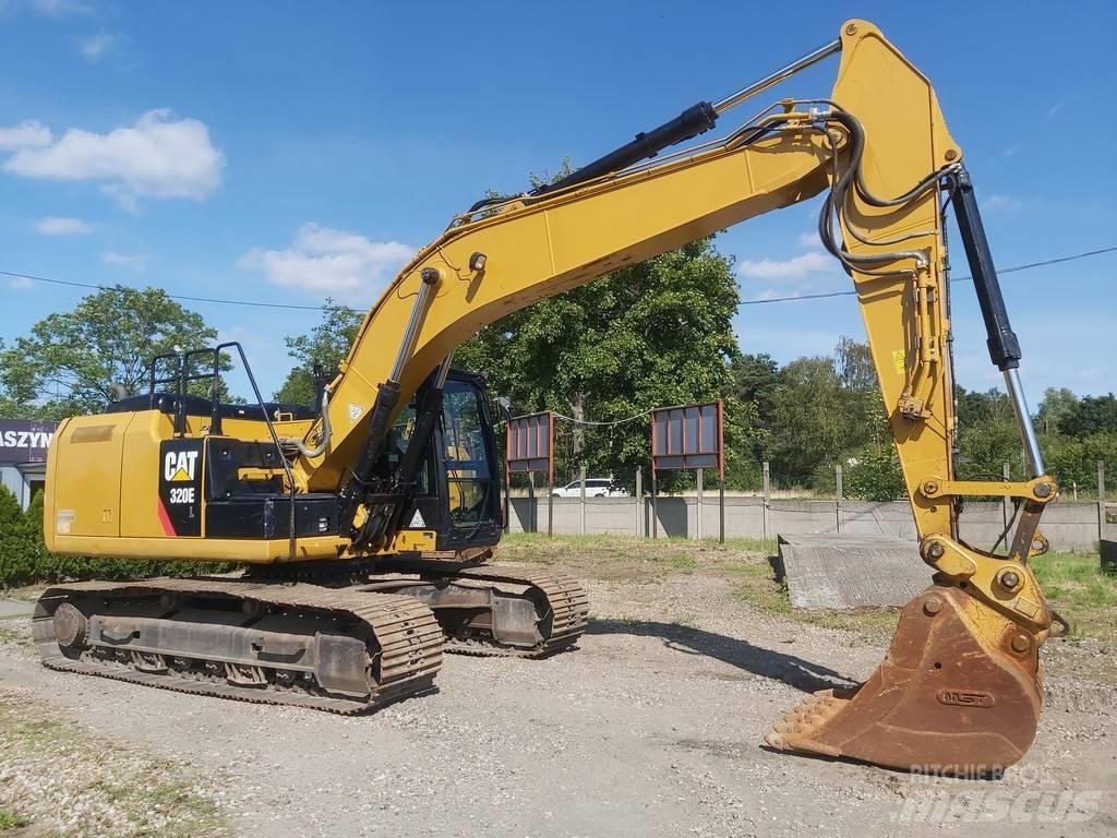 CAT 320 EL Paletli ekskavatörler