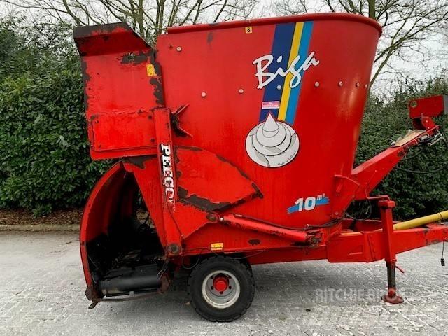 Peecon Biga VME100 Hayvan besleyiciler