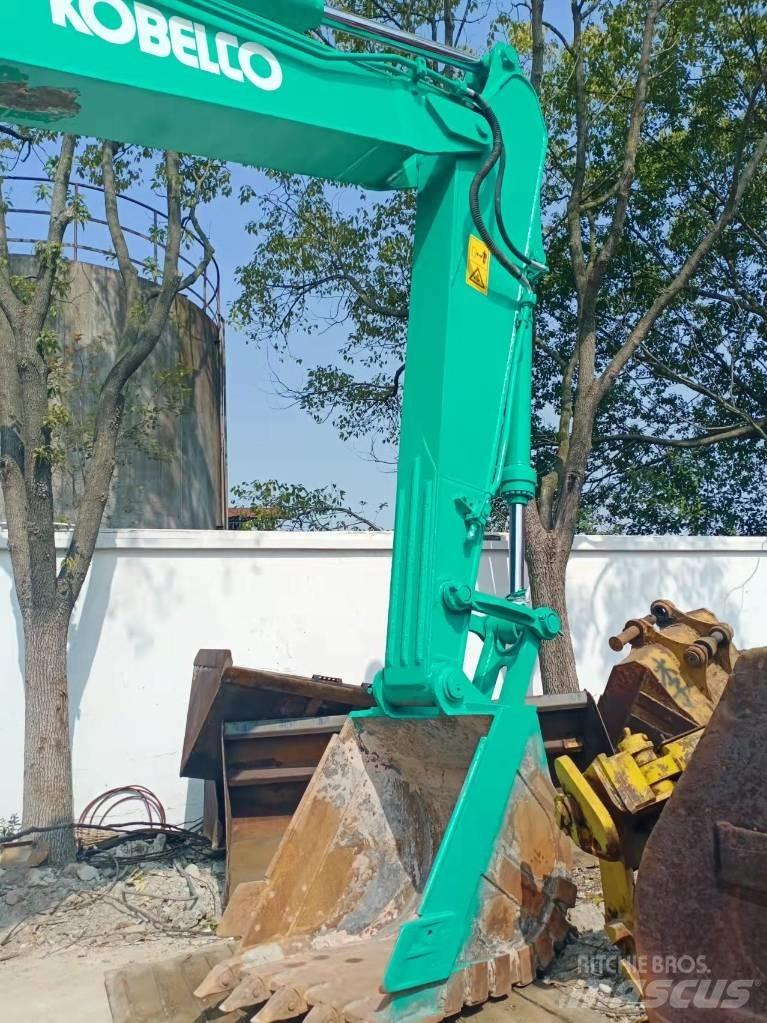 Kobelco SK 200 Paletli ekskavatörler