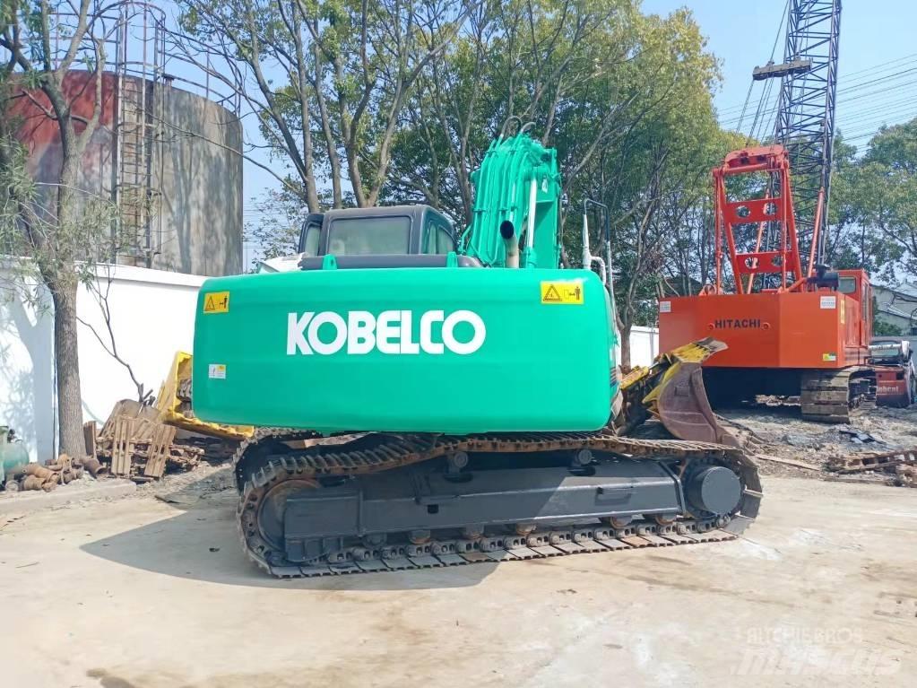 Kobelco SK 200 Paletli ekskavatörler
