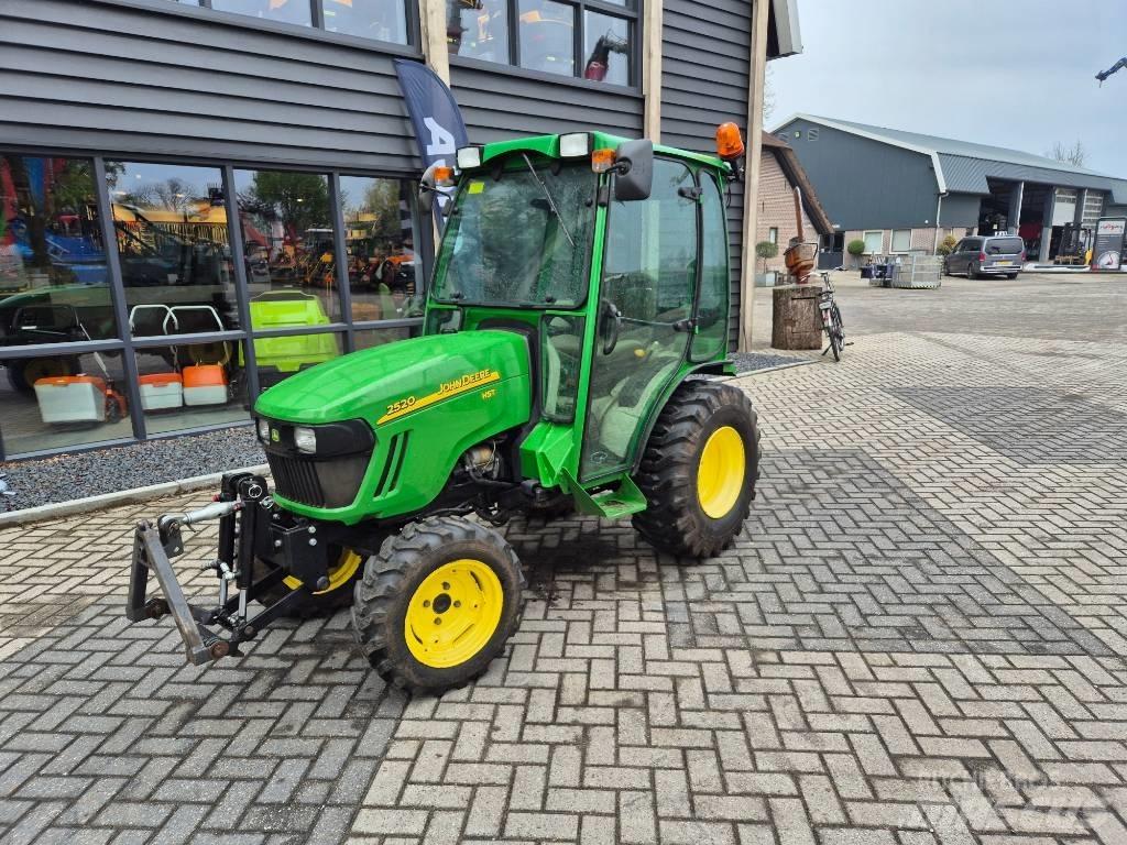 John Deere 2520 Traktörler