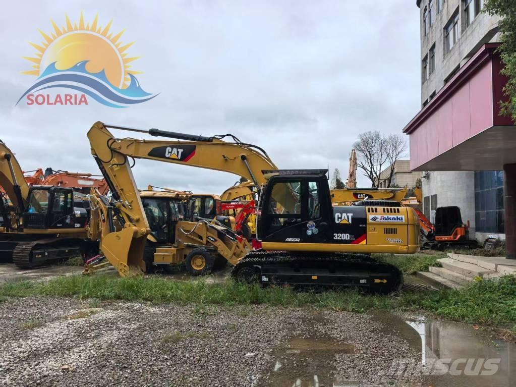 CAT 320 D Paletli ekskavatörler
