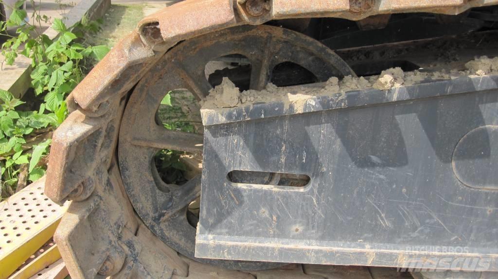 Kobelco CKE 1100 G Paletli vinçler