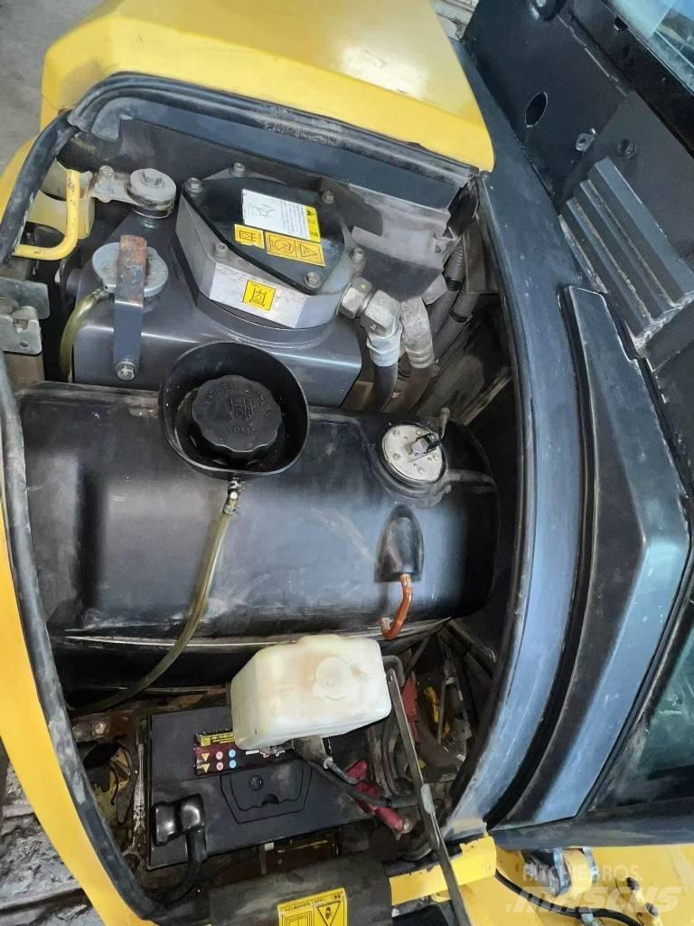 Komatsu 40MR Mini ekskavatörler, 7 tona dek