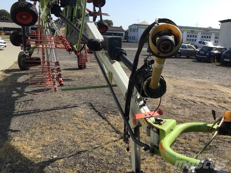 CLAAS Liner 1750 Kendi yürür saman makinaları