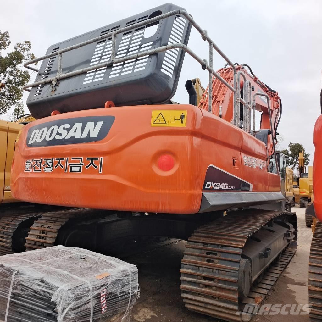Doosan DX300LC-9C Paletli ekskavatörler