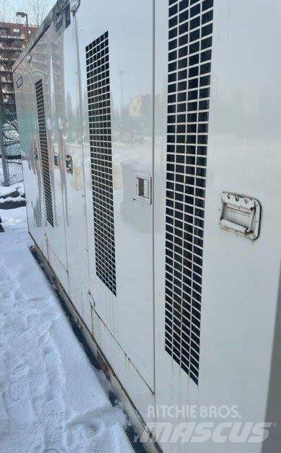 CAT XQ350, 600 Volt Dizel Jeneratörler