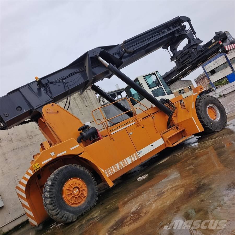 Ferrari 278 Konteyner istifleyiciler - reach stacker
