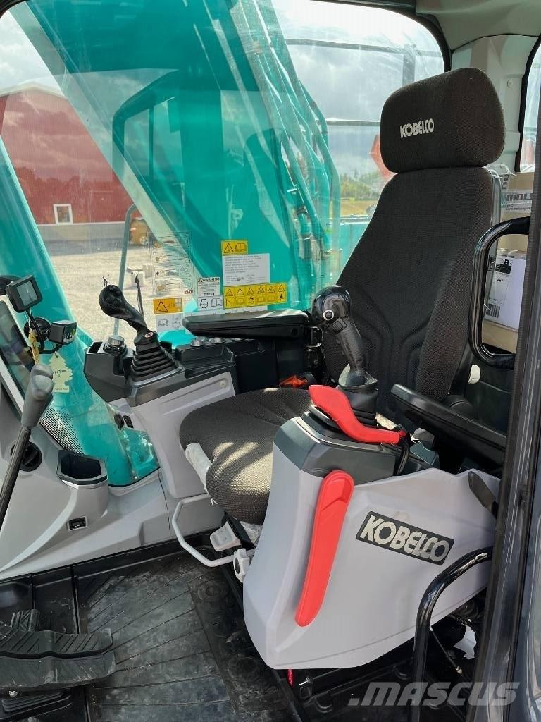 Kobelco SK 210 LC-11 Paletli ekskavatörler