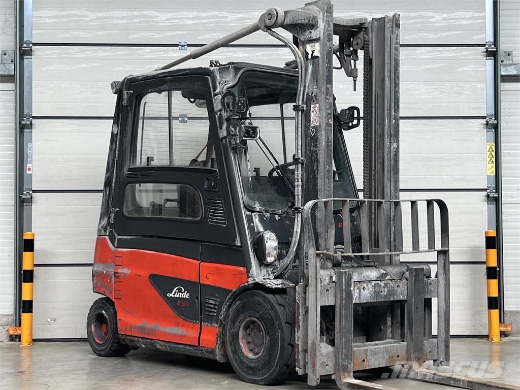 Linde E30L-01 Elektrikli forkliftler