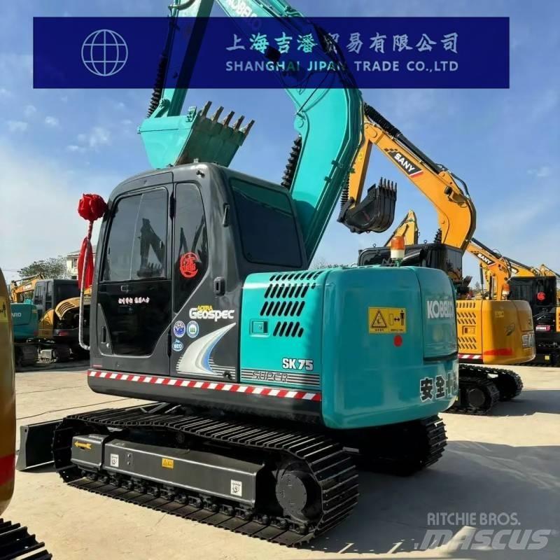 Kobelco SK 75 Paletli ekskavatörler