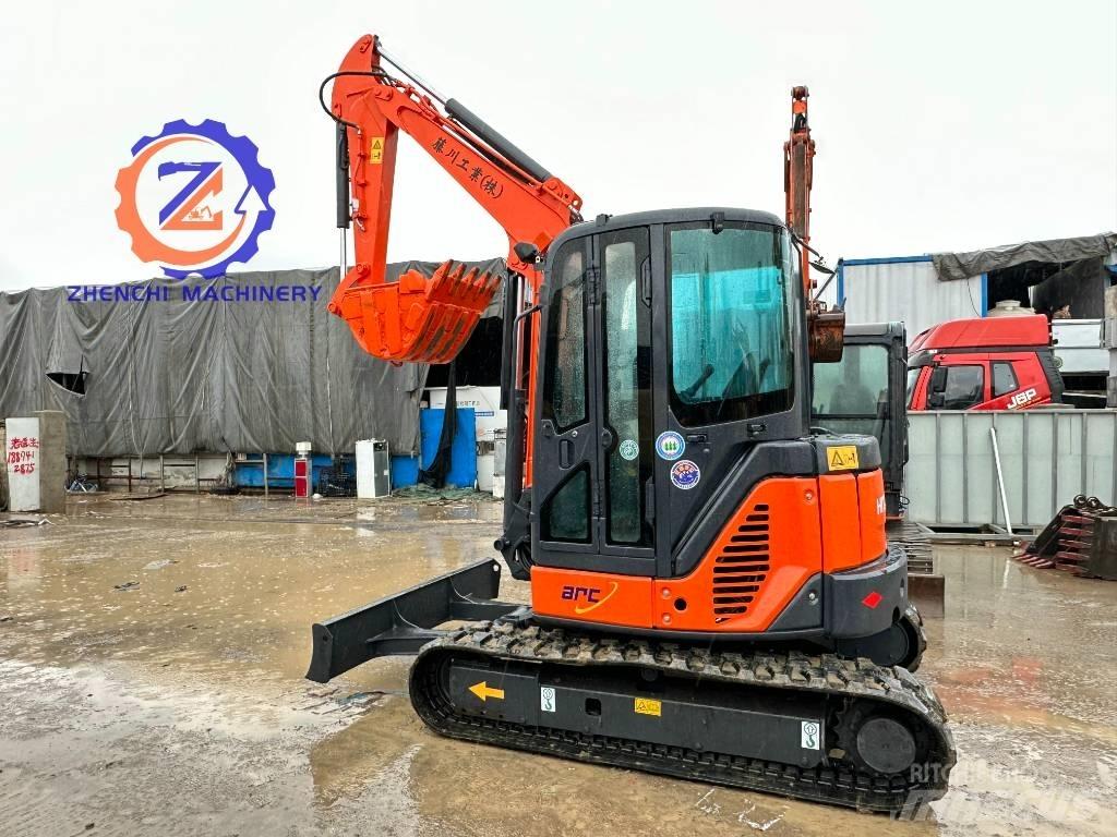 Hitachi ZX 50 Mini ekskavatörler, 7 tona dek