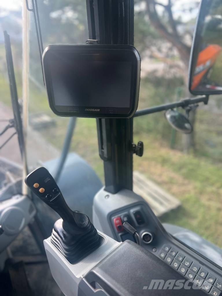 Doosan DL 220-7 Tekerlekli yükleyiciler