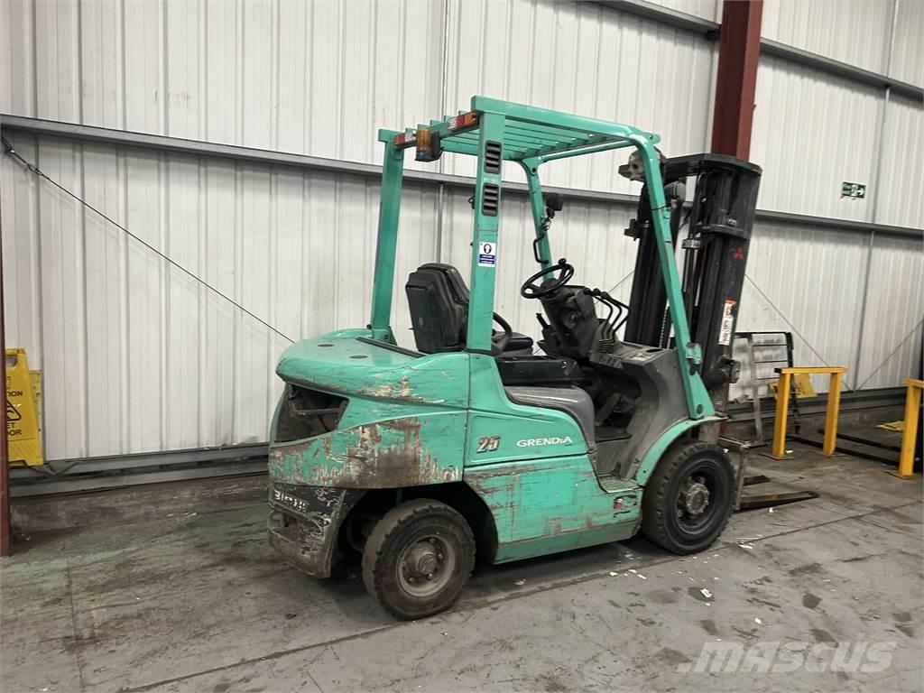 Mitsubishi FD25NT Dizel forkliftler