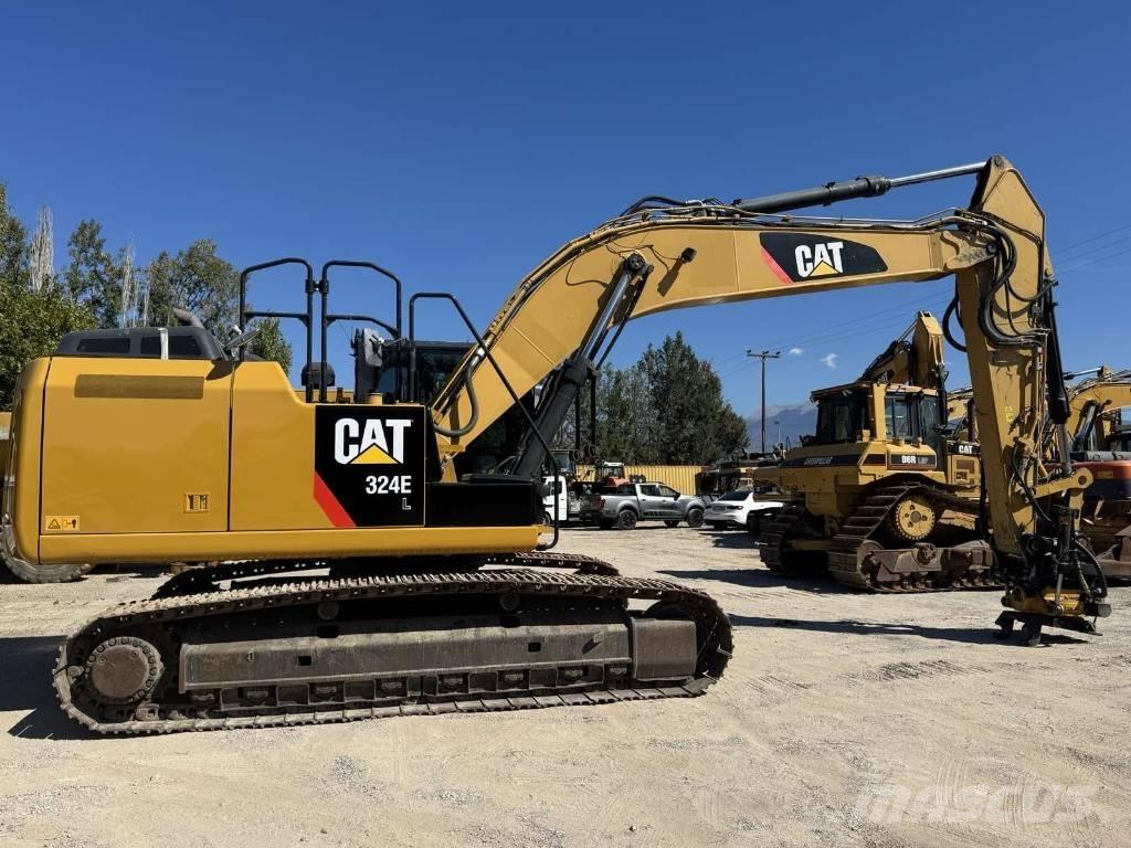 CAT 324 EL Paletli ekskavatörler