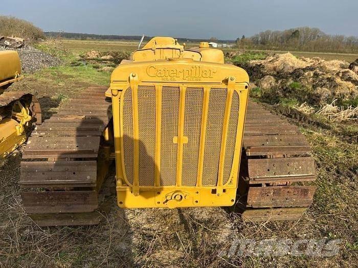 CAT D4 - Paletli dozerler